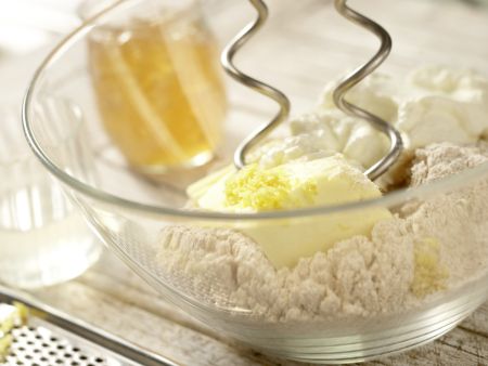 Zitronensterne Zubereitung Schritt 1 Zitronensterne Zubereitung Schritt 1