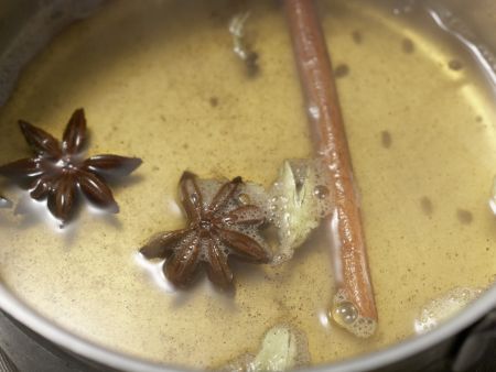 Zitrusfrüchte in Gewürzsirup Zubereitung Schritt 3 Zitrusfrüchte in Gewürzsirup Zubereitung Schritt 3