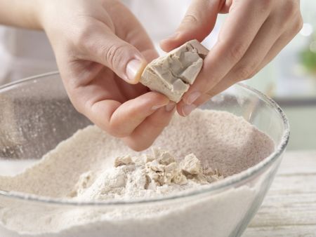 Zwetschgenkuchen Zubereitung Schritt 1 Zwetschgenkuchen Zubereitung Schritt 1