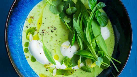 Cremige Bärlauchsuppe