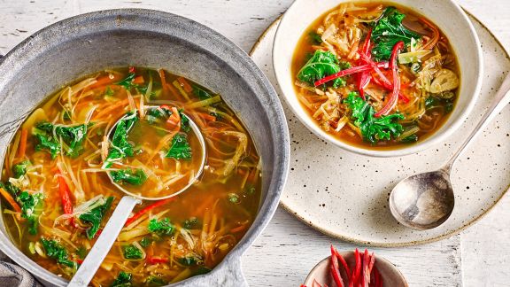 Gemüsesuppe mit Grünkohl