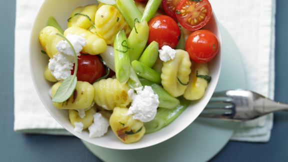 Salbei-Gemüse-Gnocchi