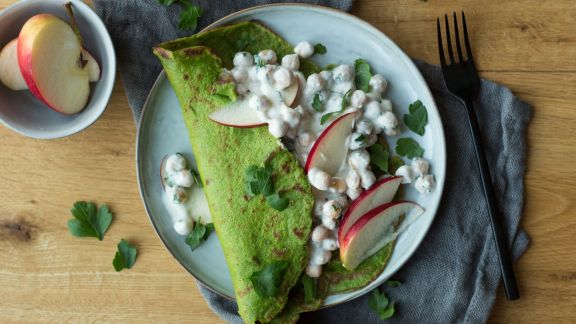 Spinat-Pfannkuchen mit Kichererbsen-Füllung