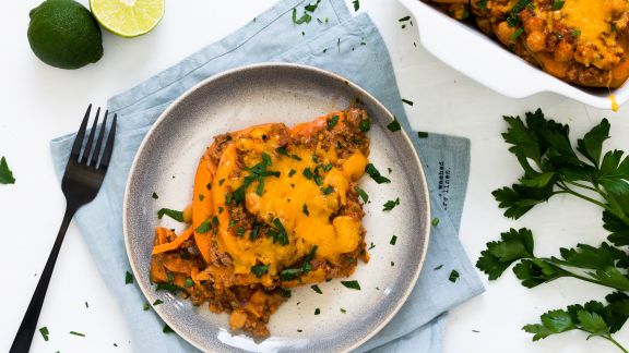 Süßkartoffel-Lasagne mit Kichererbsen