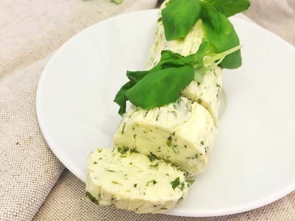 Limetten-Basilikum-Grillbutter Limetten-Basilikum-Grillbutter