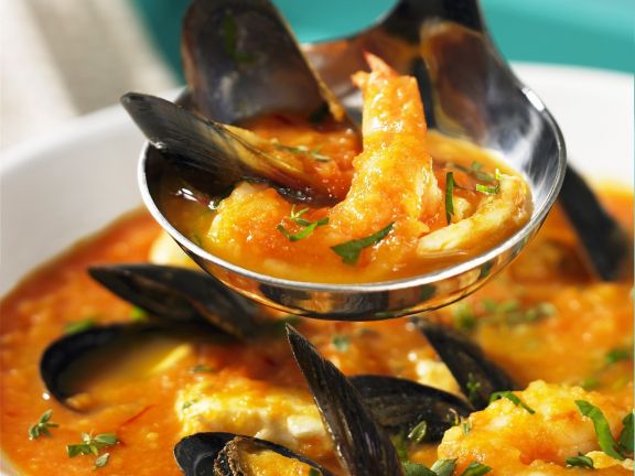 Franzosische Fischsuppe Bouillabaisse Rezept Eat Smarter