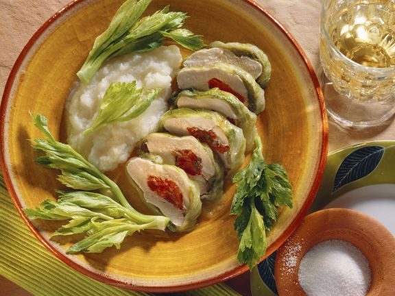 Gefüllte Hähnchenbrustfilets Rezept | EAT SMARTER
