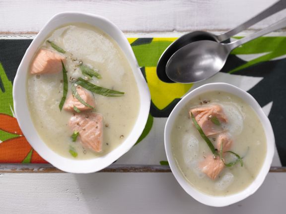 Kartoffelsuppe mit Lachs
