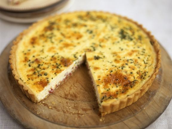 Käse-Speck-Quiche Rezept | EAT SMARTER
