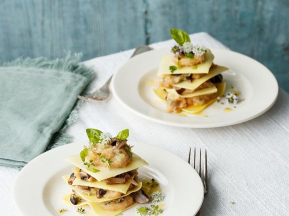 Kleine offene Pilz-Lasagne Rezept | EAT SMARTER
