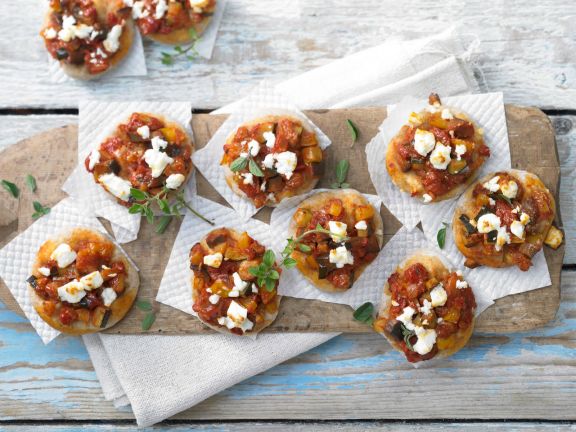 Minipizzen mit Paprikagemüse
