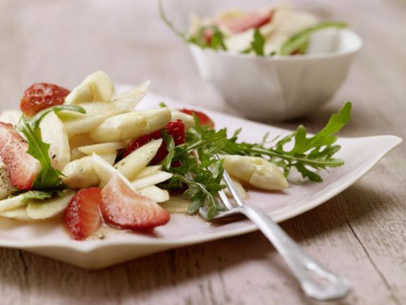 Spargel-Rucola-Salat