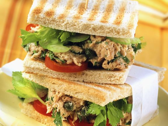 Thunfisch-Sandwiches Rezept | EAT SMARTER