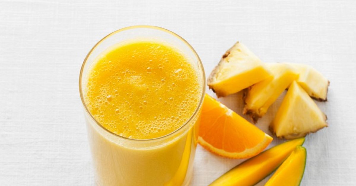 Ananas-Mango-Smoothie Rezept | EAT SMARTER