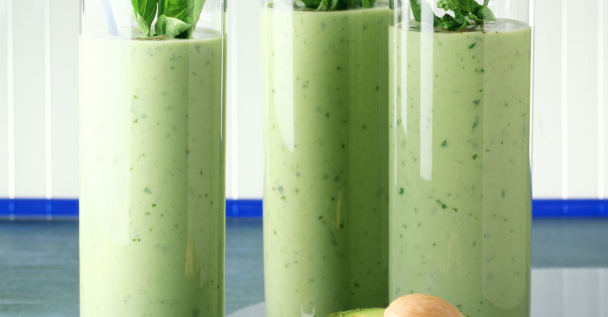 AvocadoJoghurtDrink Rezept EAT SMARTER