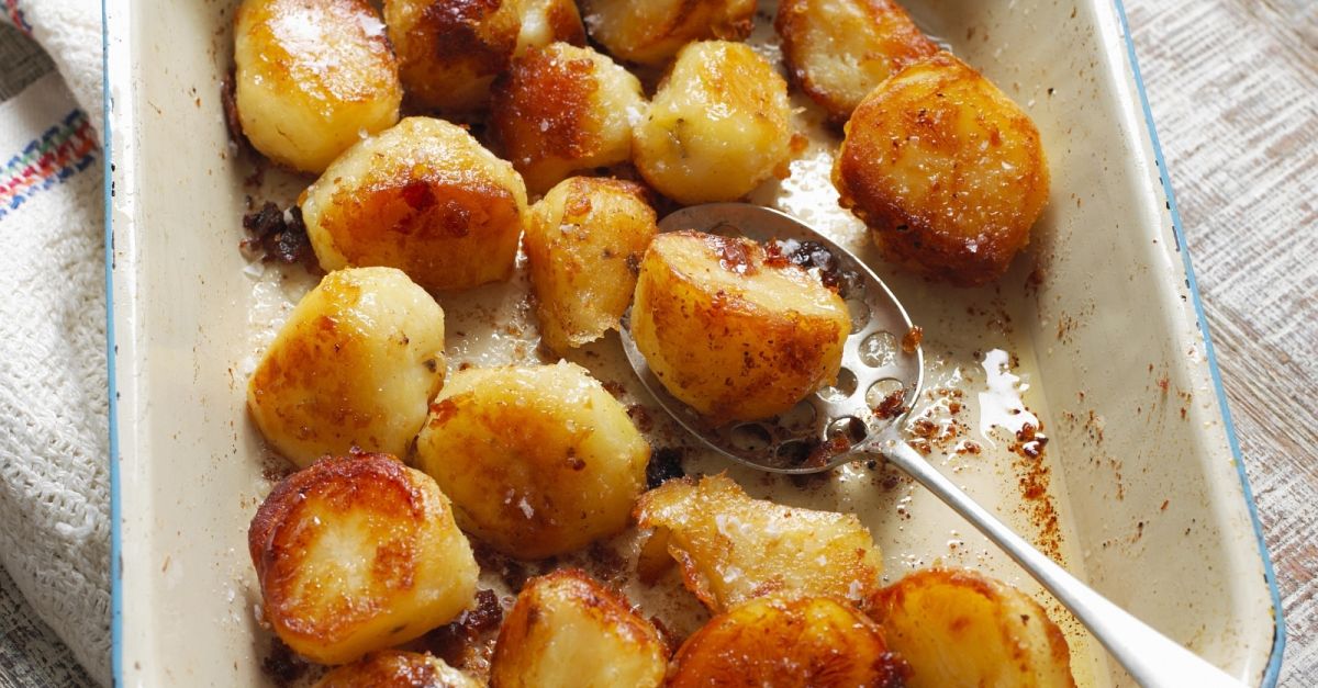 Bratkartoffeln aus dem Ofen Rezept | EAT SMARTER