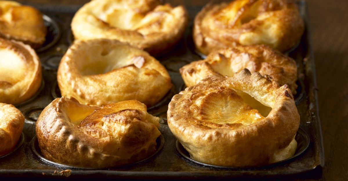 Englische Yorkshire Puddings Rezept EAT SMARTER