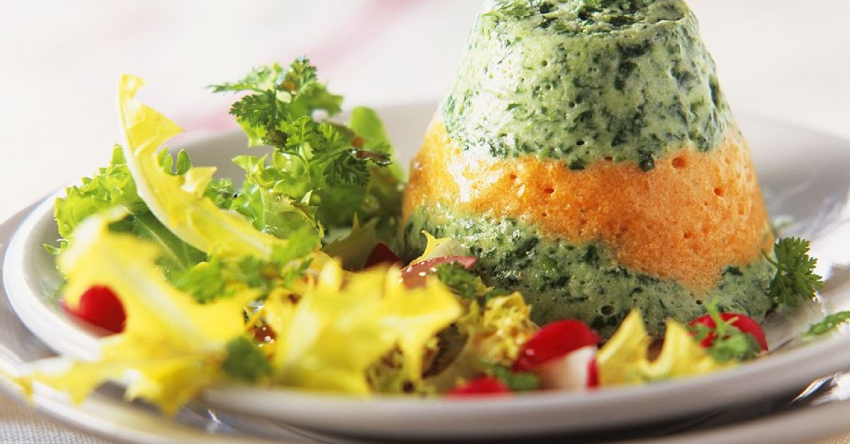 Gemüsemousse mit Blattsalat