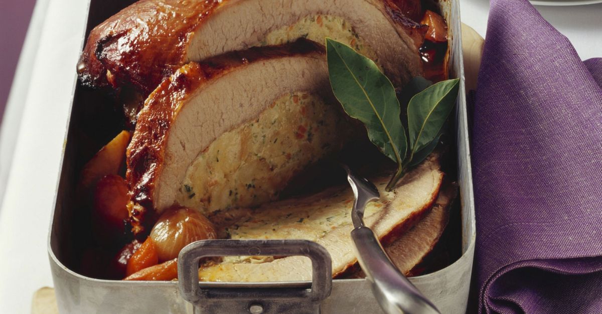 Geschmorte Kalbsbrust mit Füllung Rezept | EAT SMARTER
