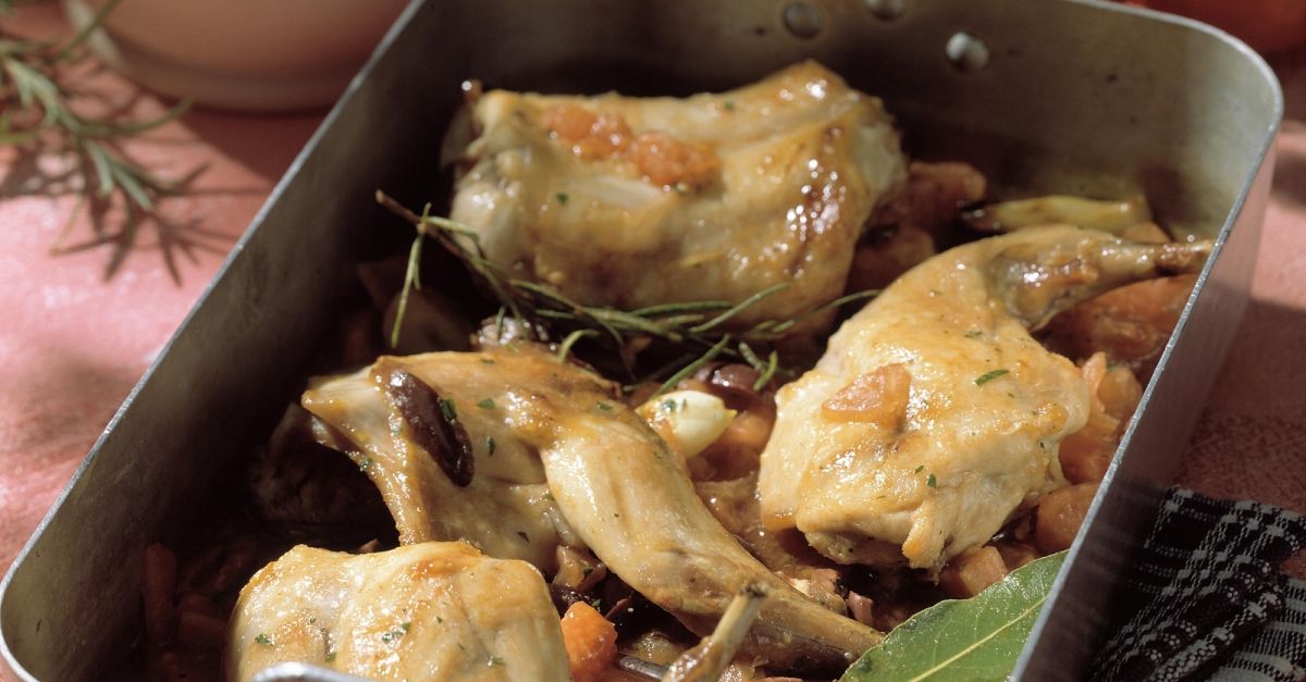 Geschmortes Kaninchen auf italienische Art Rezept | EAT SMARTER