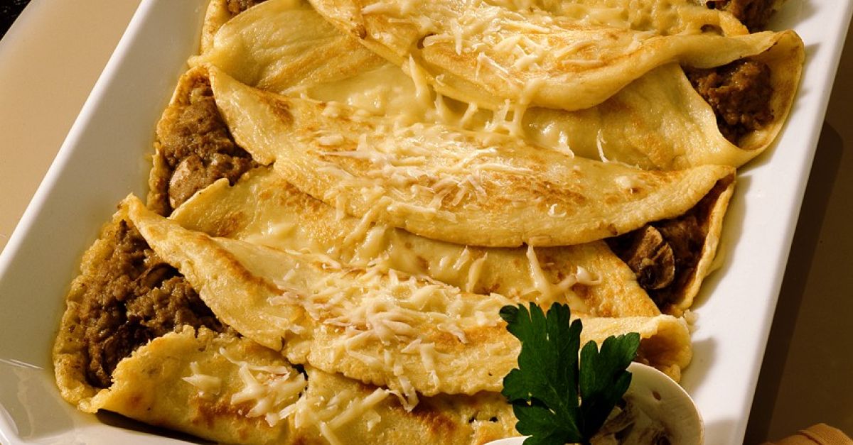 Gratinierte Hackfleisch-Pfannkuchen Rezept | EAT SMARTER