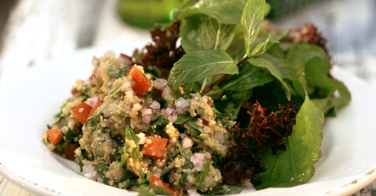 Grünkern-Rucola-Salat Rezept | EAT SMARTER