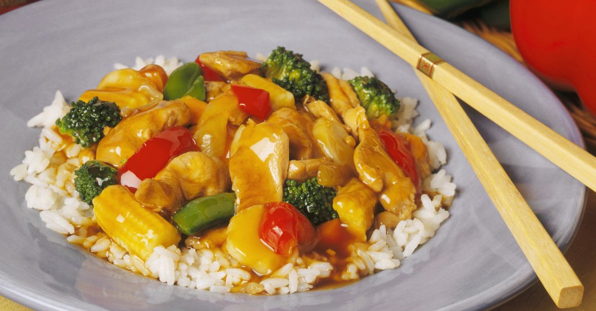 Hähnchen-Gemüse-Ragout mit Reis Rezept | EAT SMARTER