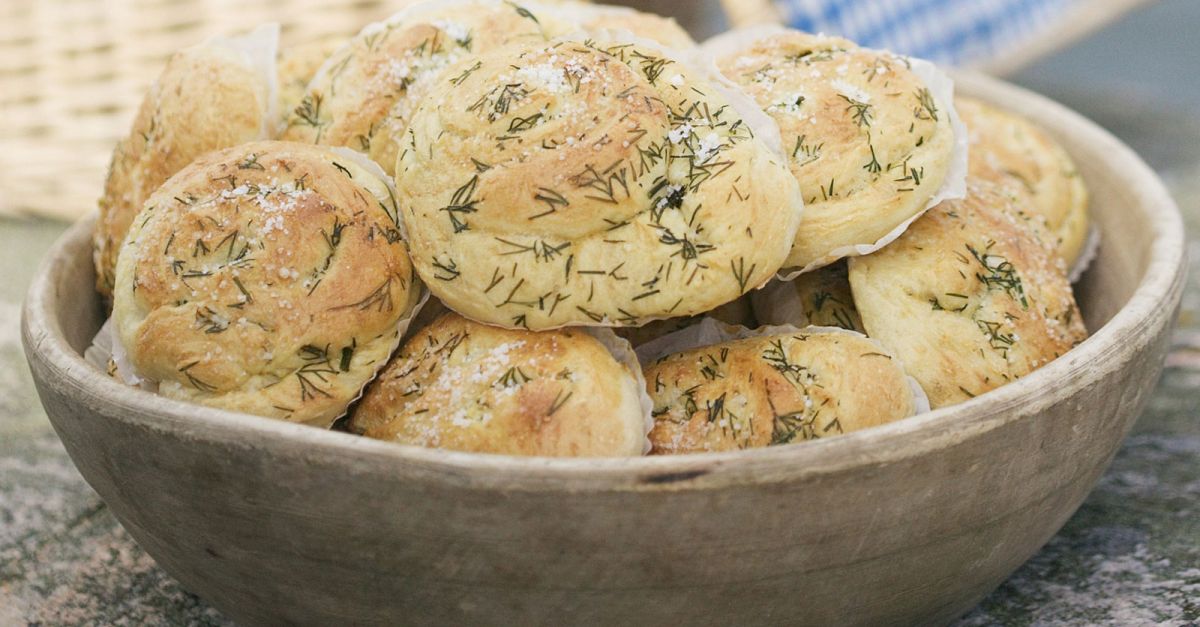Käse-Dill-Semmeln Rezept | EAT SMARTER