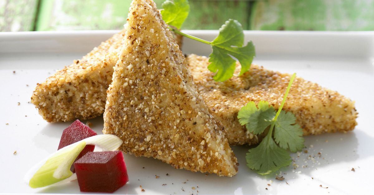 Knuspriger Tofu mit Roter Bete Rezept | EAT SMARTER