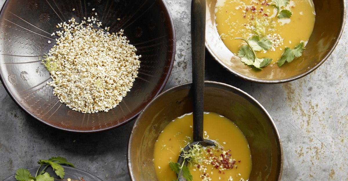 Kürbis-Ingwer-Suppe Rezept | EAT SMARTER