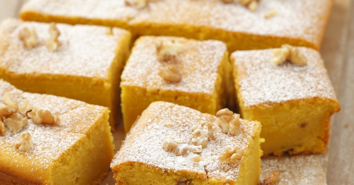 Kürbisschnitten mit Walnüssen Rezept | EAT SMARTER