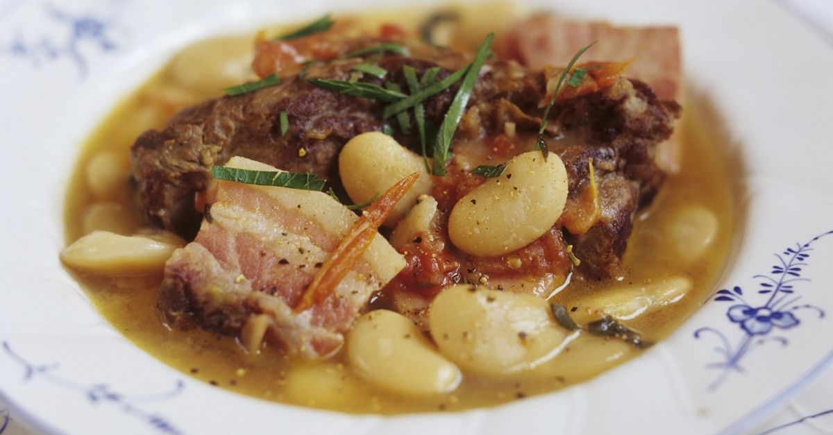 Lammeintopf mit weißen Bohnen Rezept | EAT SMARTER