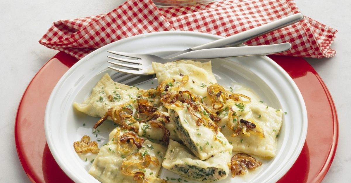 Maultaschen Mit Zwiebeln Und Kase Uberbacken