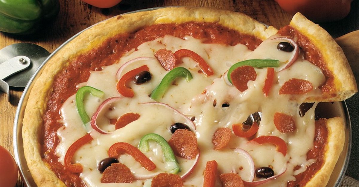 PaprikaPizza mit Wurst Rezept EAT SMARTER