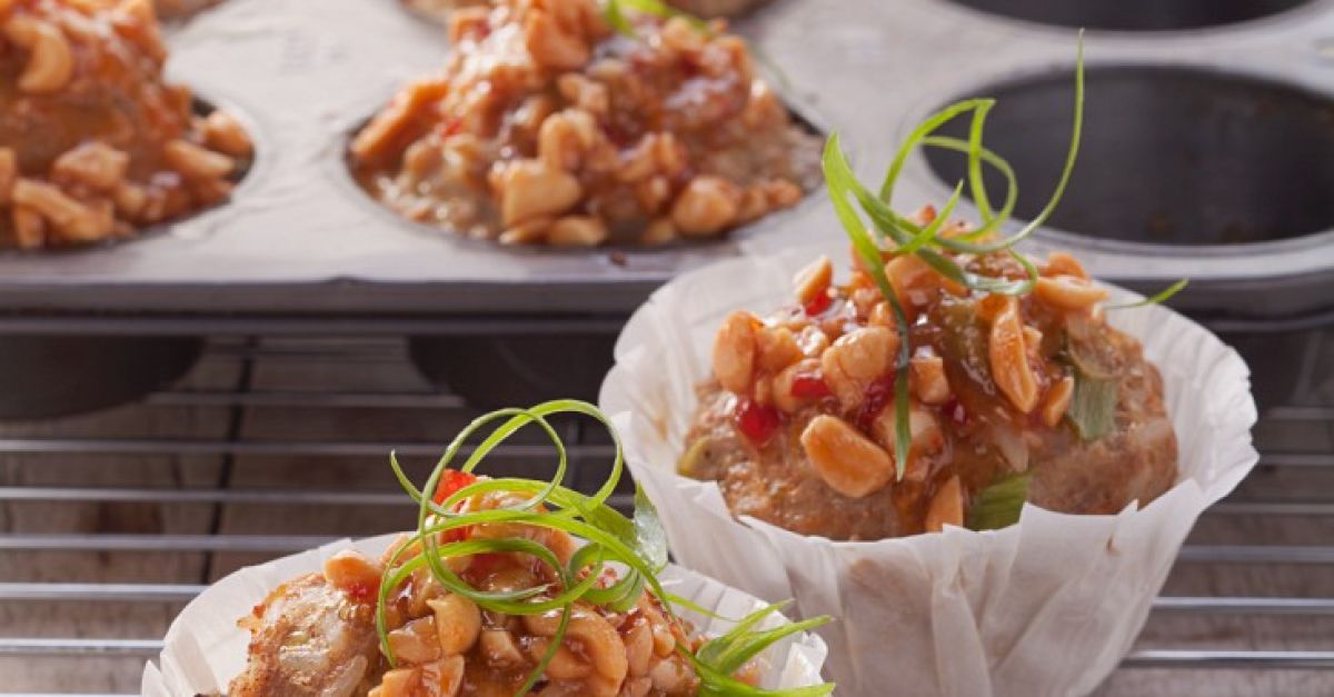 Pikante Muffins mit Hackfleisch Rezept | EAT SMARTER