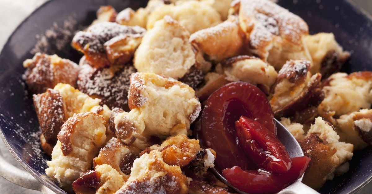Quarkschmarrn mit Zwetschgenkompott Rezept | EAT SMARTER