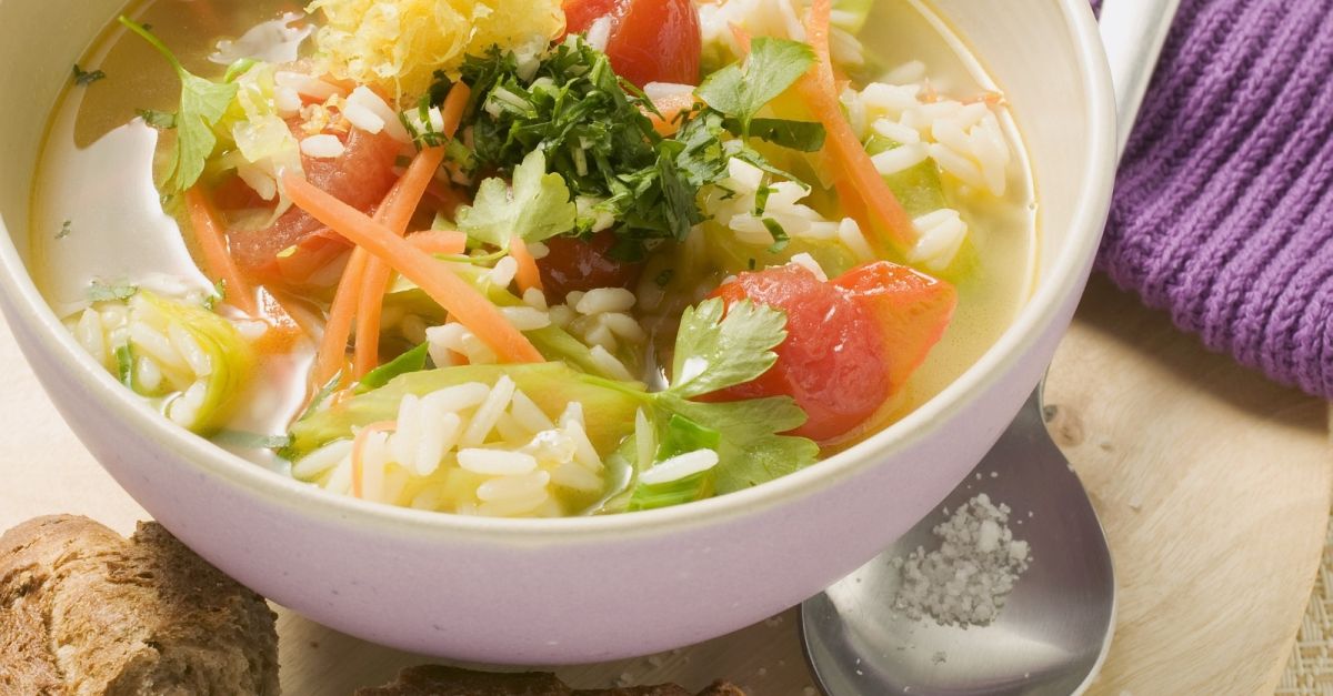 Reissuppe mit Gemüse Rezept | EAT SMARTER Reissuppe mit Gemüse Rezept | EAT SMARTER