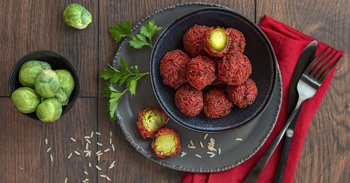 Rosenkohl im Rote-Bete-Mantel Rezept | EAT SMARTER