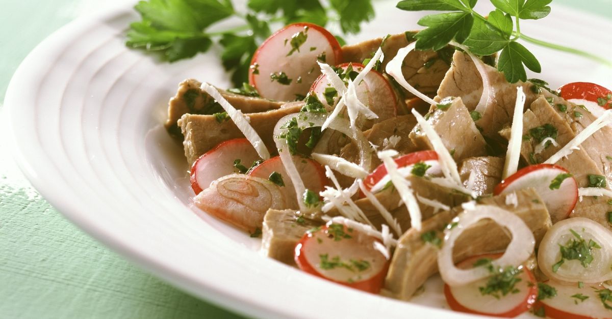 Rindfleischsalat mit Radieschen Rezept | EAT SMARTER