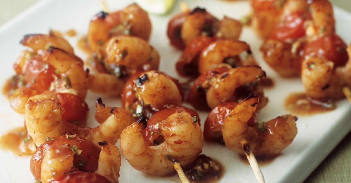 Scharfe Shrimps-Tomaten-Spieße Rezept | EAT SMARTER Scharfe Shrimps-Tomaten-Spieße Rezept | EAT SMARTER