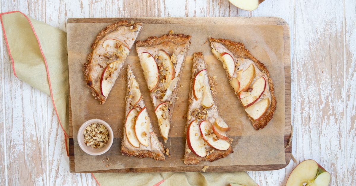 Süßer Flammkuchen Rezept | EAT SMARTER