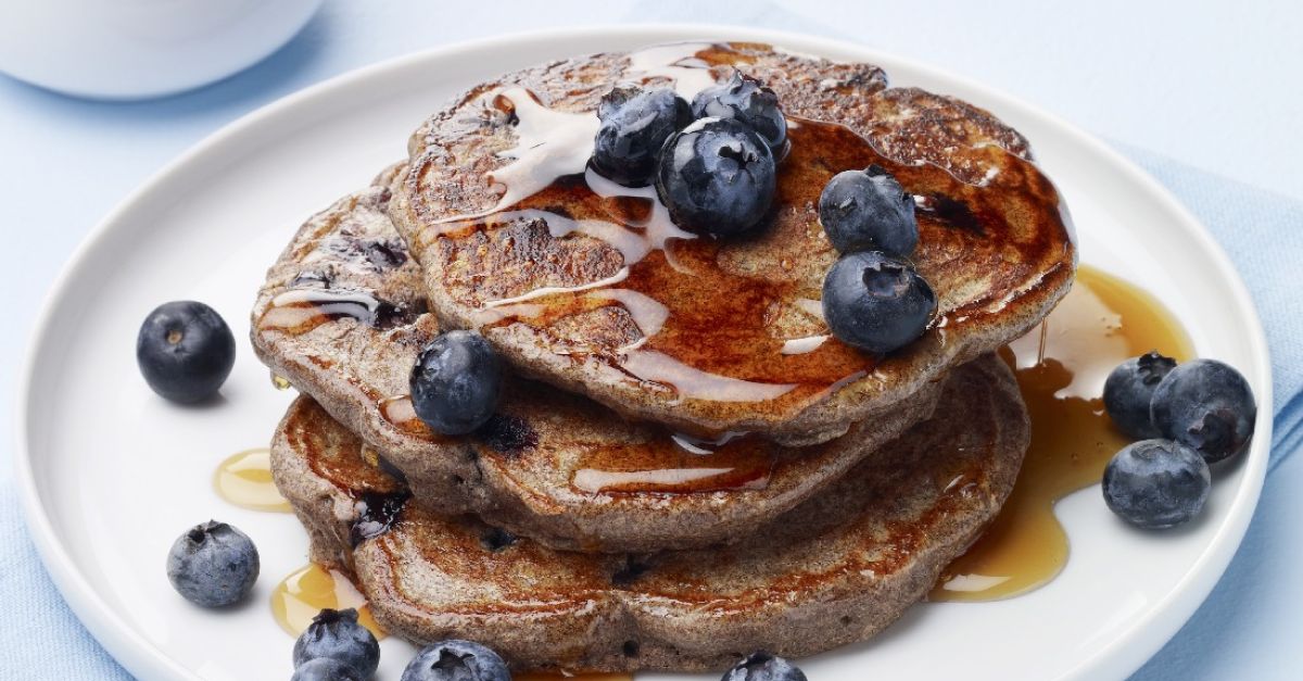Vegane Buchweizenpfannkuchen Rezept | EAT SMARTER Vegane Buchweizenpfannkuchen Rezept | EAT SMARTER