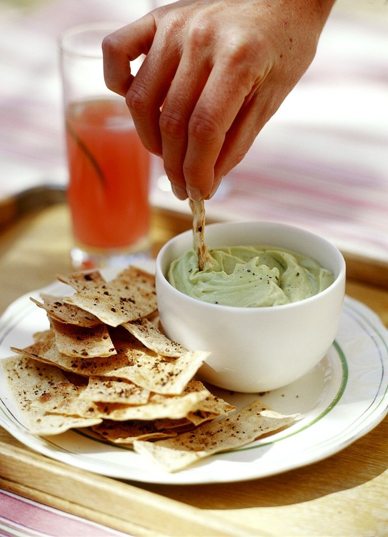 Raw Avocadocreme Cakes