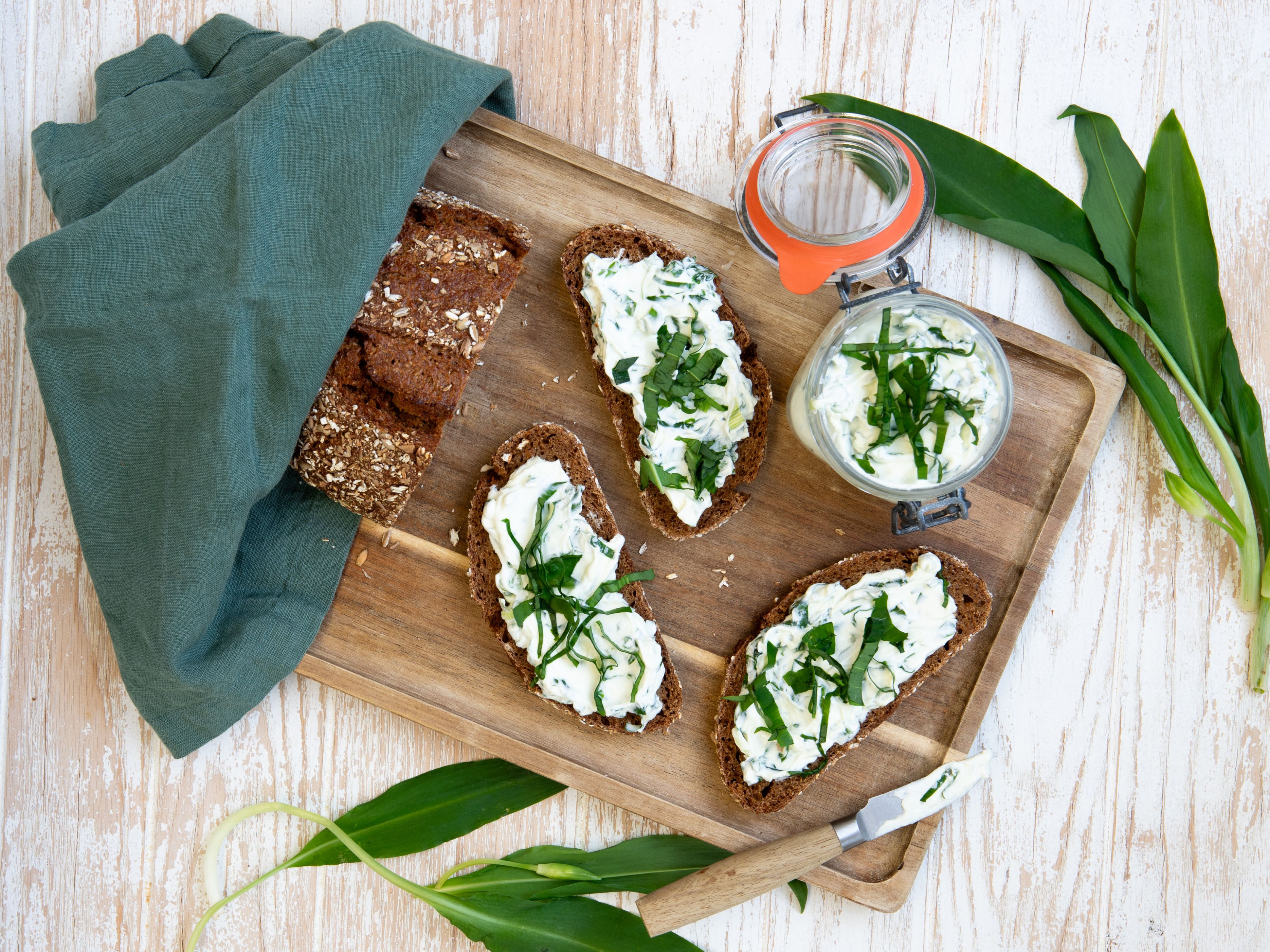Bärlauchaufstrich Rezept | EAT SMARTER