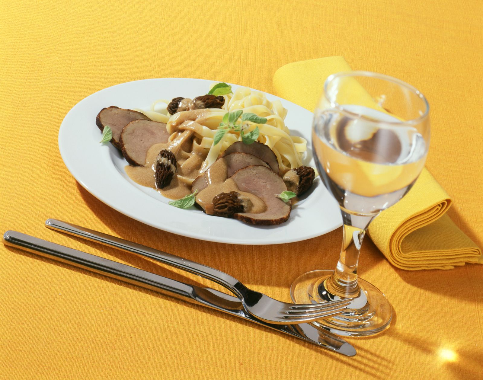 Fasanbraten In Morchelsauce - Rezepte Suchen