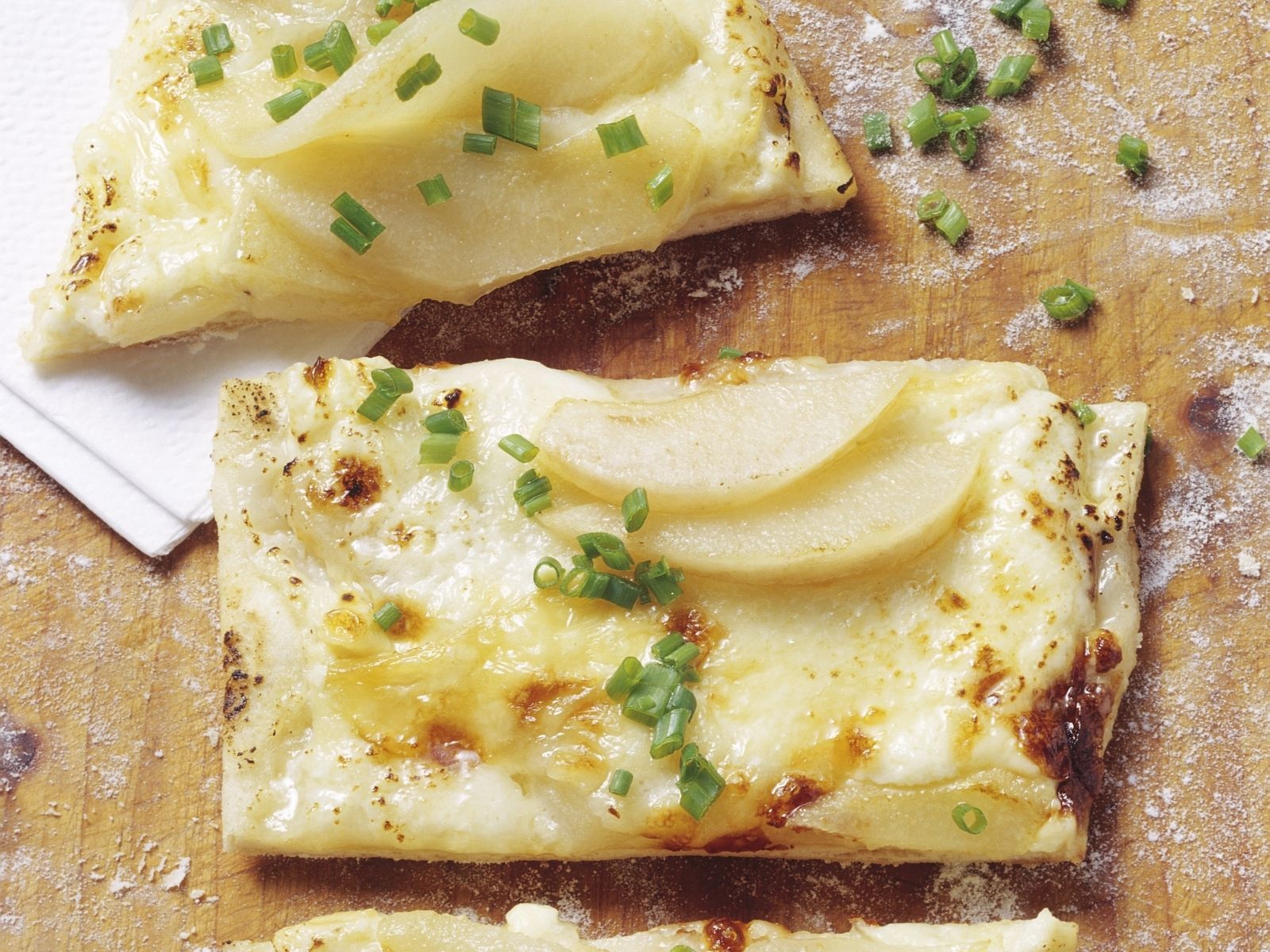 Birnen-Flammkuchen