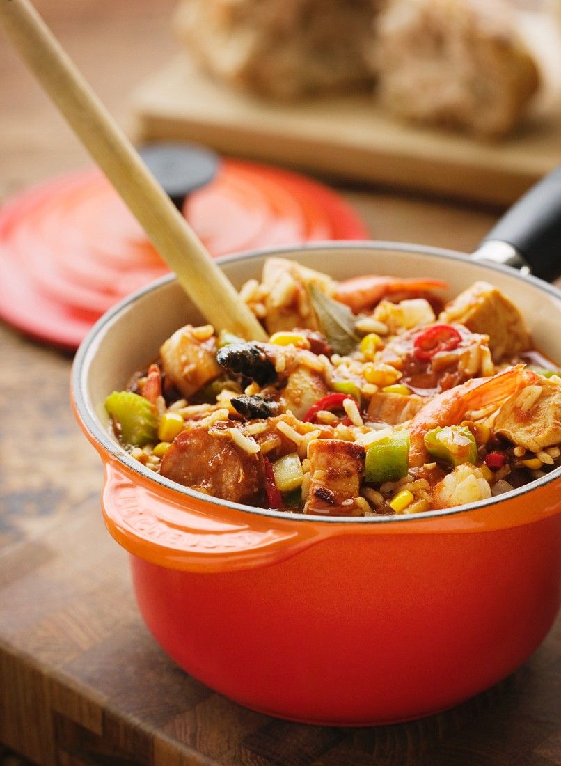 Bunt gemischter Fleisch-Eintopf mit Reis und Gemüse Rezept | EAT SMARTER