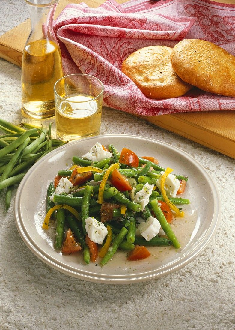 Bunter Bohnensalat Rezept | EAT SMARTER