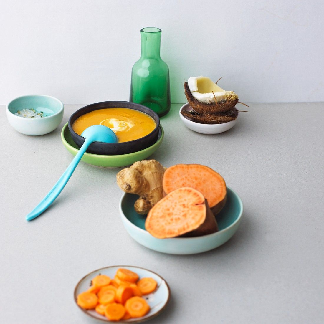 Cremige Süßkartoffel-Möhren-Suppe mit Ingwer Rezept | EAT SMARTER