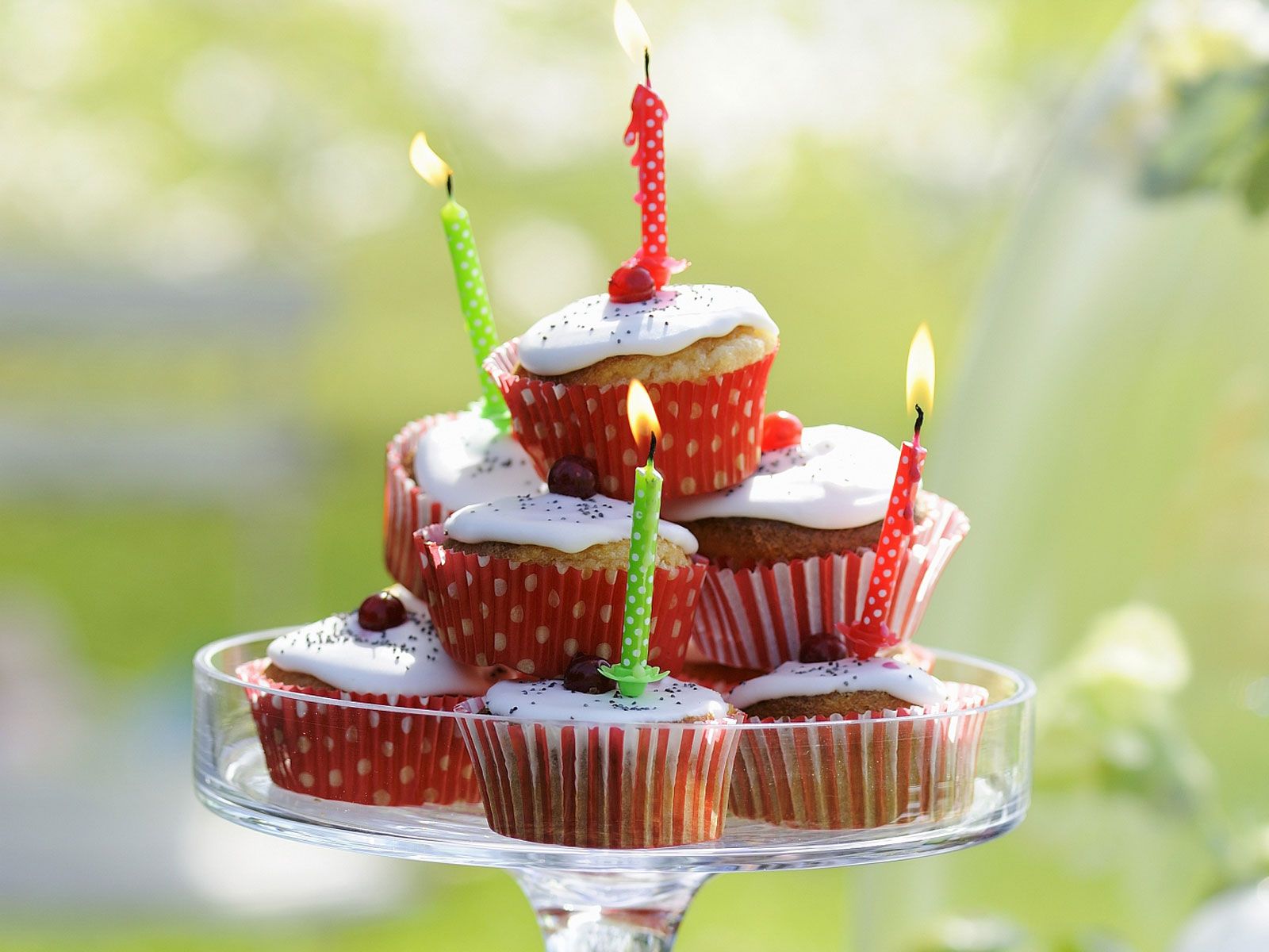 Cupcakes Rezept | EAT SMARTER